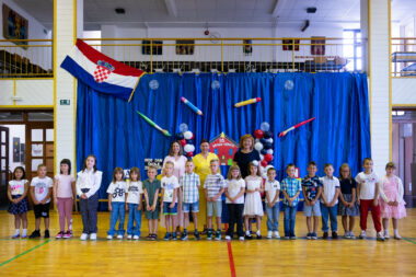 Svečanost za prvašiće u školi Brešca / Foto: Ana KRIŽANEC