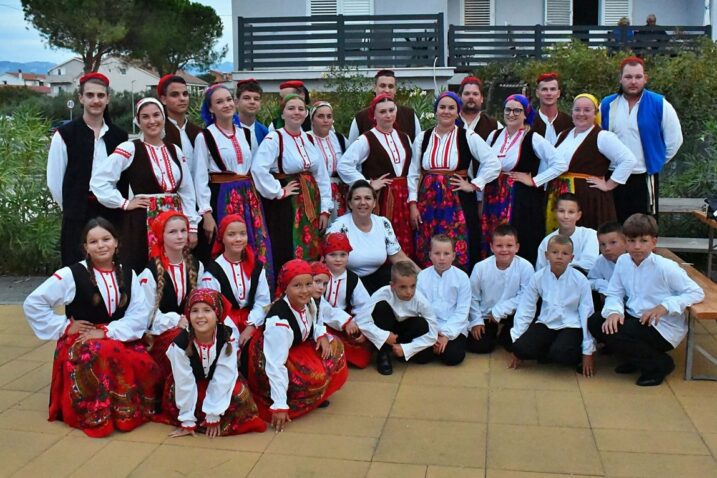 Foto Centar za kulturu i sport Lopar