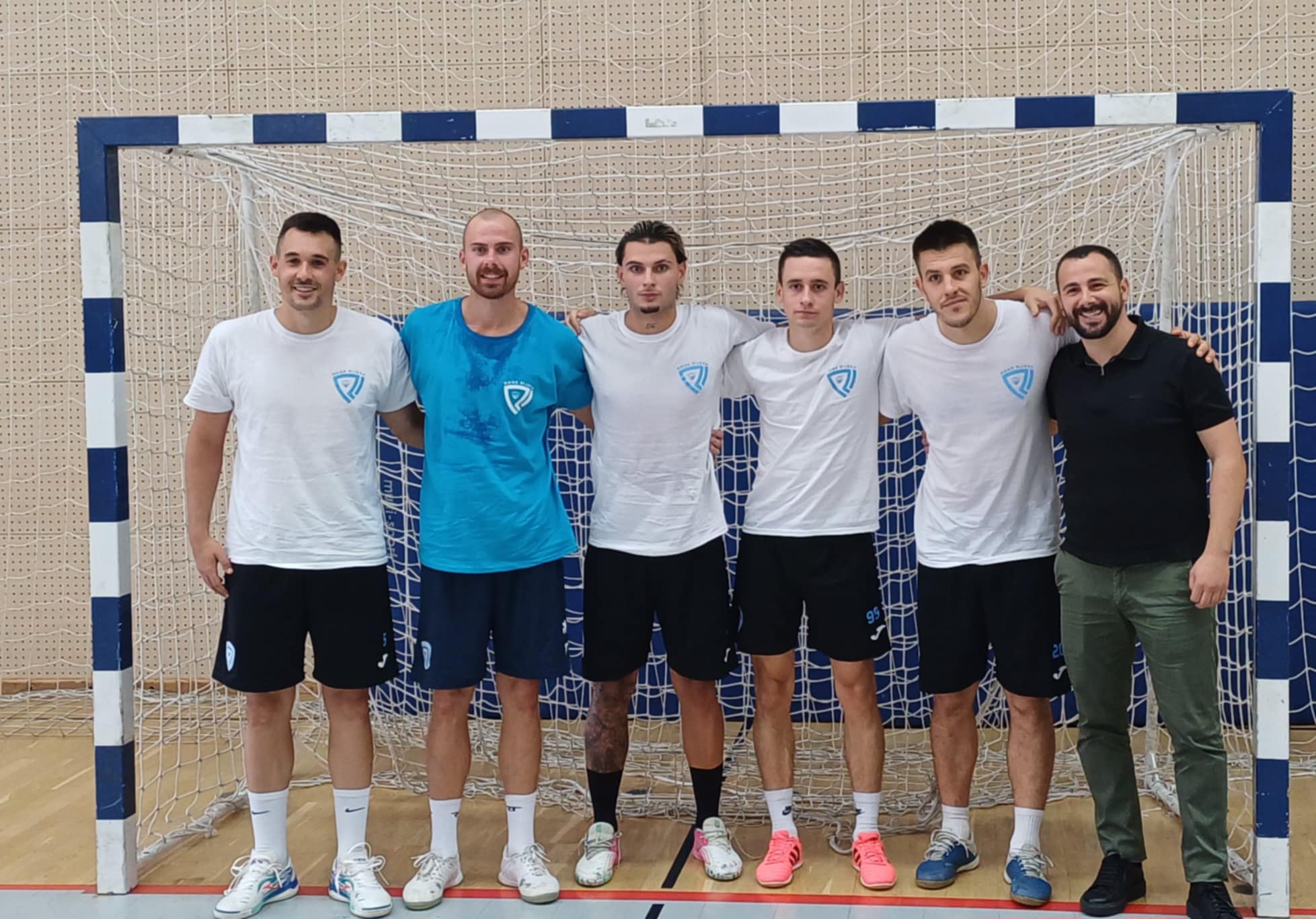 Manolo Bilić, Viktor Saaf, Dani Fernandez, Dino Murtić i Vanja Malinić i predsjednik Vedran Frelih/Foto I. VOLARIĆ