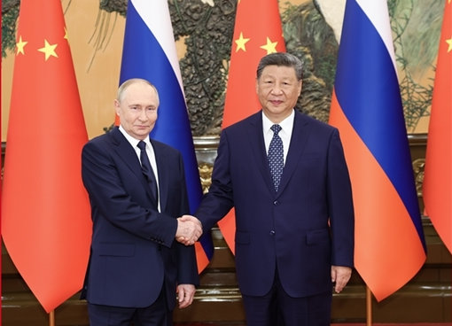 Vladimir Putin i Xi Jinping / Foto: https://english.www.gov.cn/