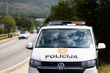 Policijska patrola u Hercegovini / Ilustracija / Foto: Denis Kapetanović /PIXSELL