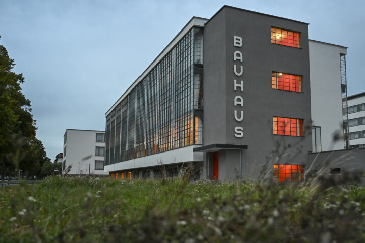 Bauhaus škola u Dessauu uoči proslave / Pixsell / Jennifer Brückner/DPA