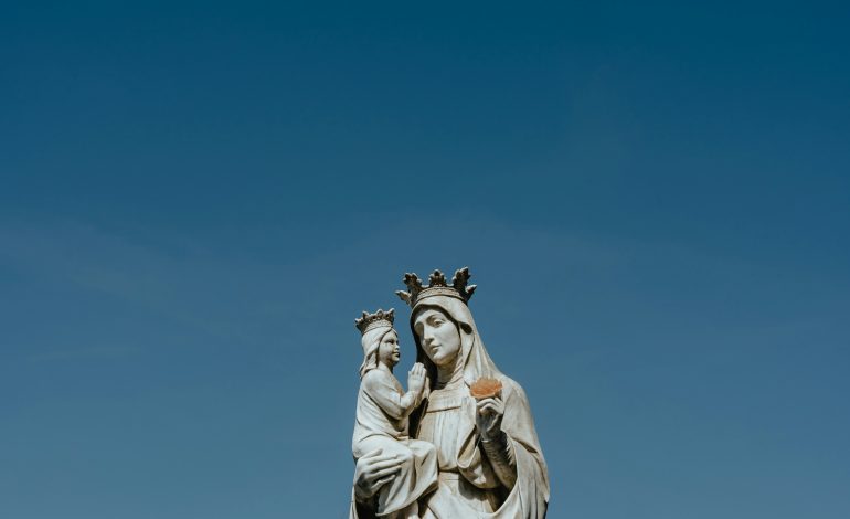Ilustracija / Foto Clay Banks on Unsplash