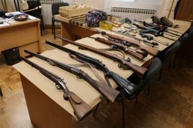 Oduzete puške / Foto: PU požeško-slavonska