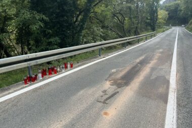 Dva mlada života odnio je dio ceste prema Bašćanskoj Dragi - mjesto pogibije 24-godišnjeg motociklista