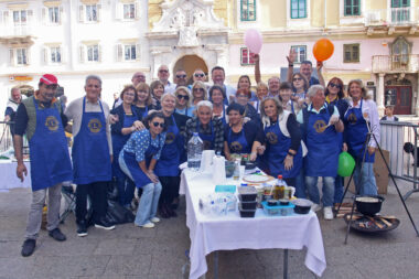 Donacijska akcija „Kuhanje u kotlićima“ / Foto Dean Miculinić