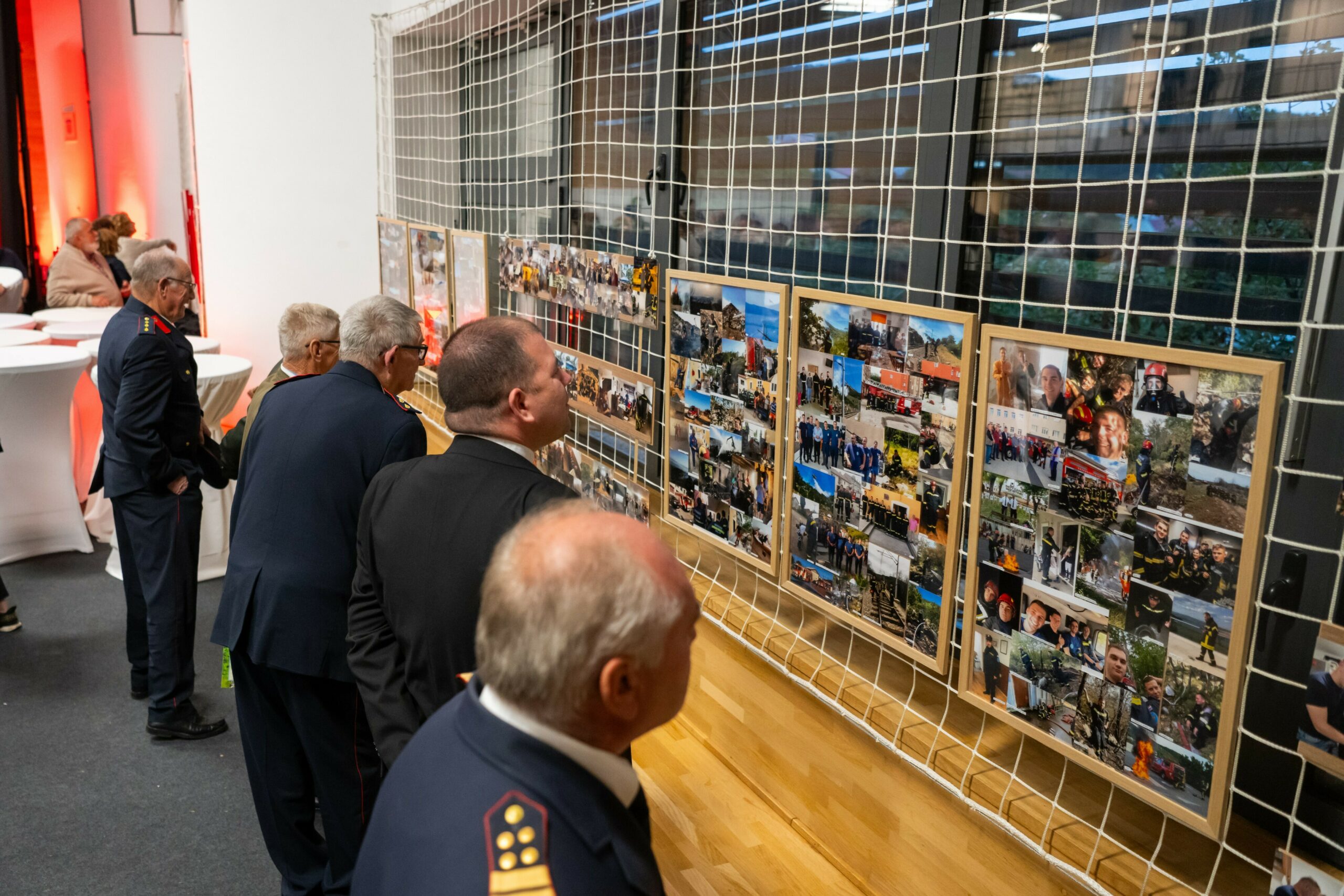 Izložba fotografija o povijesti DVD-a Hreljin