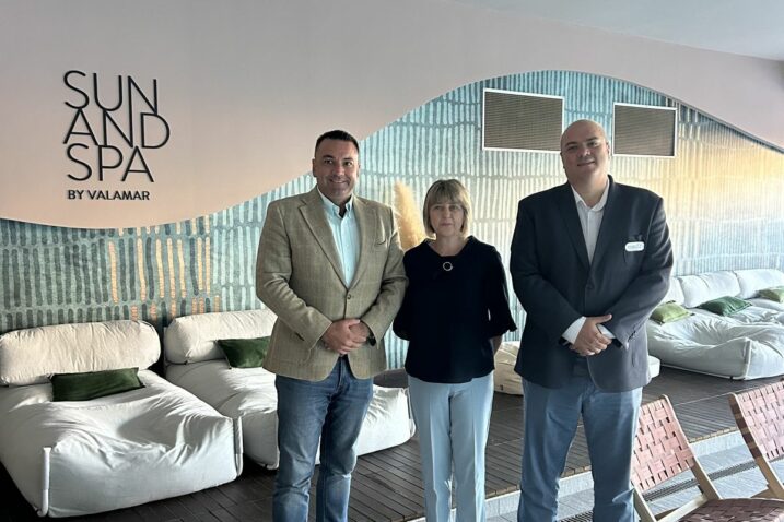Marin Lazarić, Franciska Plješa i Ivica Godinić / Foto Impaerial Riviera