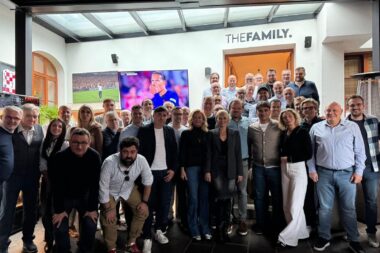 Zajednička fotografija sudionika druženja s izbornikom