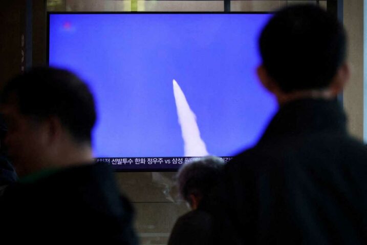 Sjeverna Koreja lansirala nove projektile / REUTERS