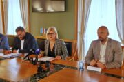 Očekuju razumijevanje građana za ovu nepopularnu odluku - Vedran Vivoda, Iva Rinčić i Aleksandar-Saša Milaković / Foto Grad Rijeka