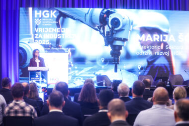 SLAVKO MIDŽOR/PIXSELL Caption: Konferenciju »Vrijeme je za industriju« organizirao je HGK / Foto Slavko Midzor/PIXSELL