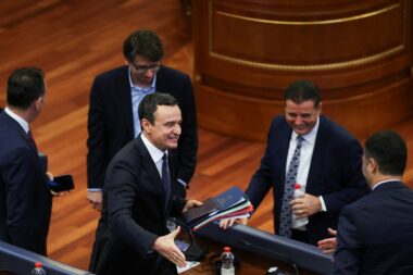 Kosovski parlament raspušten, idu novi izbori / Foto REUTERS/Valdrin Xhemaj