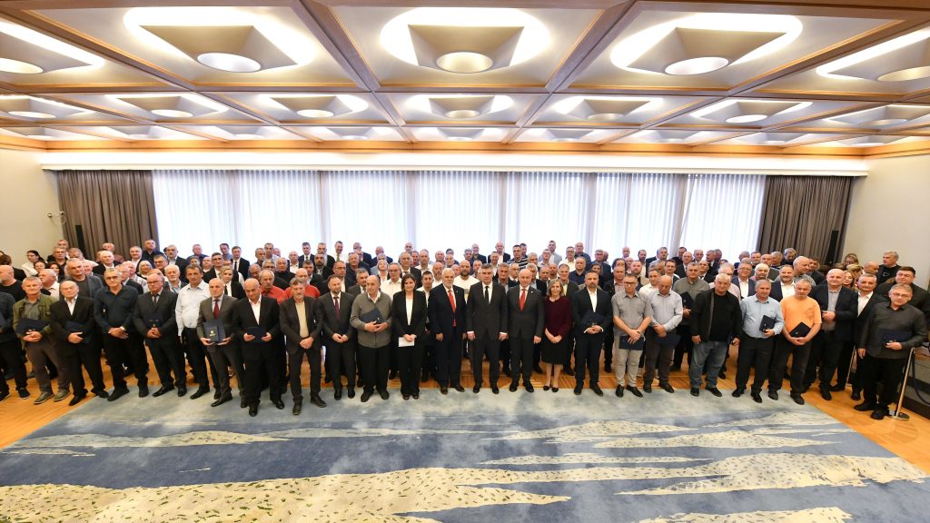 Foto Ured predsjednika Republike Hrvatske / Tomislav Bušljeta, Dario Andrišek