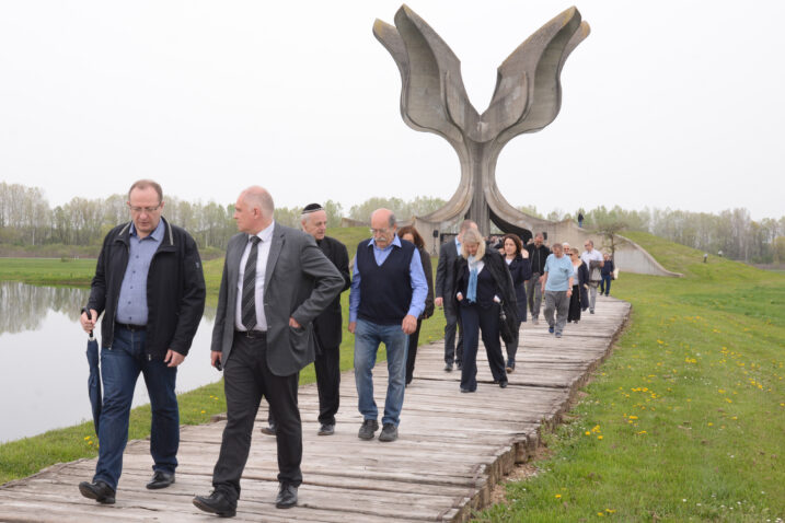 Koordinacija židovskih općina Republike Hrvatske u jednoj od komemoracija za žrtve jasenovačkog logora. Foto: Nikola Čutuk/PIXSELL