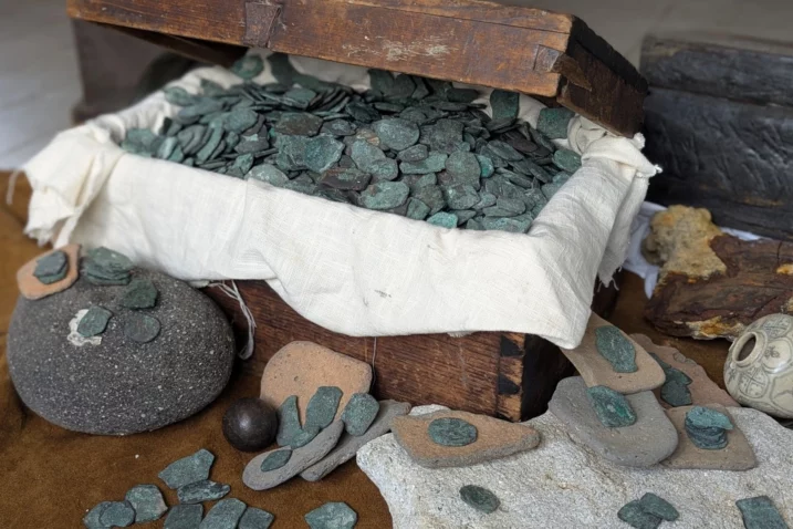 Kovčeg s 1.000 srebrnjaka pronađen na lokaciji potonuča španjolske flote iz 18. stoljeća / Foto: FB / 1715 Treasure - Fleet