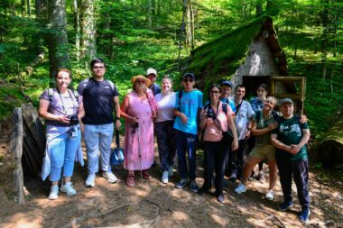 Sudionici ovoljetnih radionica HFS-a u Lokvama / Foto: HFS