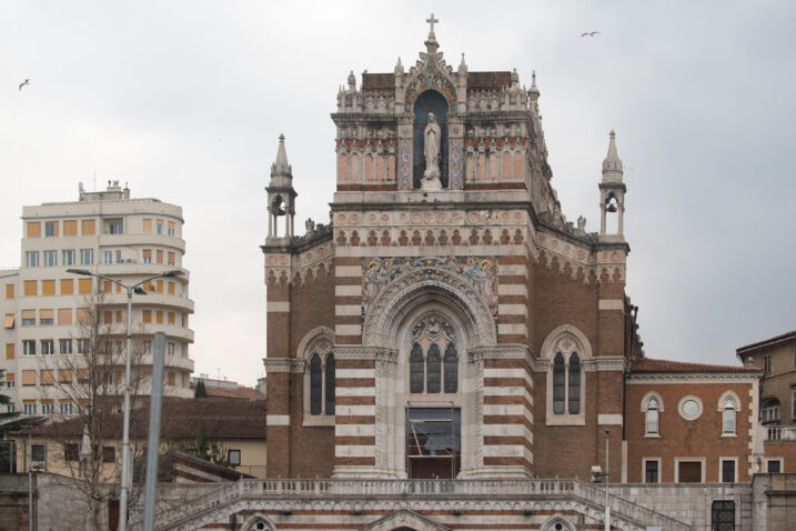 Kapucinska crkva Gospe Lurdske na Žabici / Foto Novi list