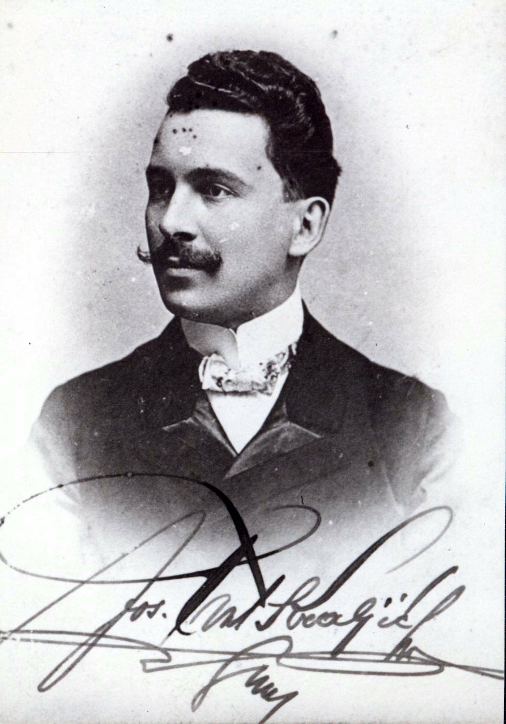 Josip A. Kraljić, čije ime nosi lošinjsko amatersko kazalište