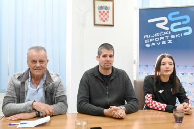 PREPOZNATA KVALITETA - Vladimir Cvjetan, Toma Jelušić i Darija Šnajder/Foto M. GRACIN