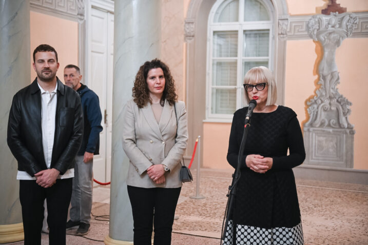 : NIKOLA BLAGOJEVIĆ Caption: Marko Španjol, Ružica Božić Cerovac i Nataša Ivančević / Foto NIKOLA BLAGOJEVIĆ