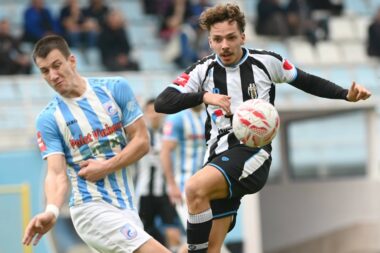 Noel Jakac u duelu s Davidom Bosakom/M. GRACIN