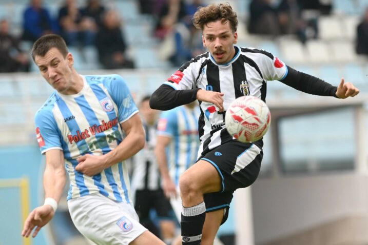 Noel Jakac u duelu s Davidom Bosakom/M. GRACIN