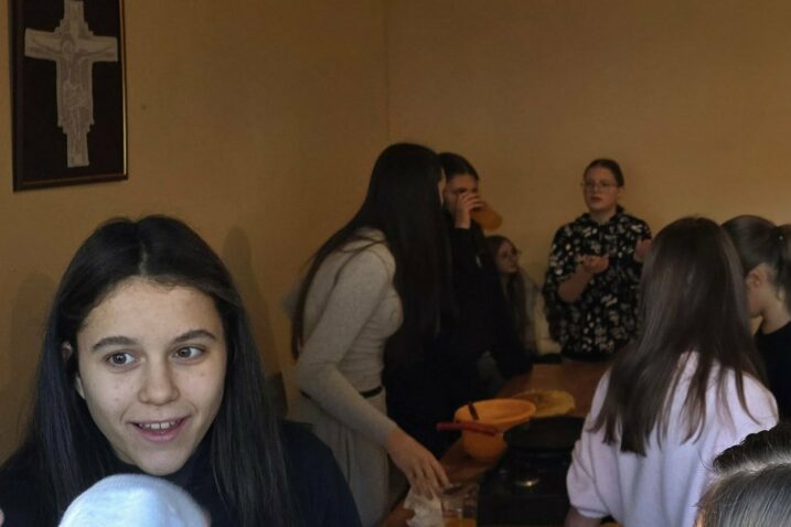 Slatka kao i radosna kateheza / Foto: KH