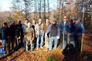 Sudionici akcije pošumljavanja u Klani / Foto: Udruga veterana