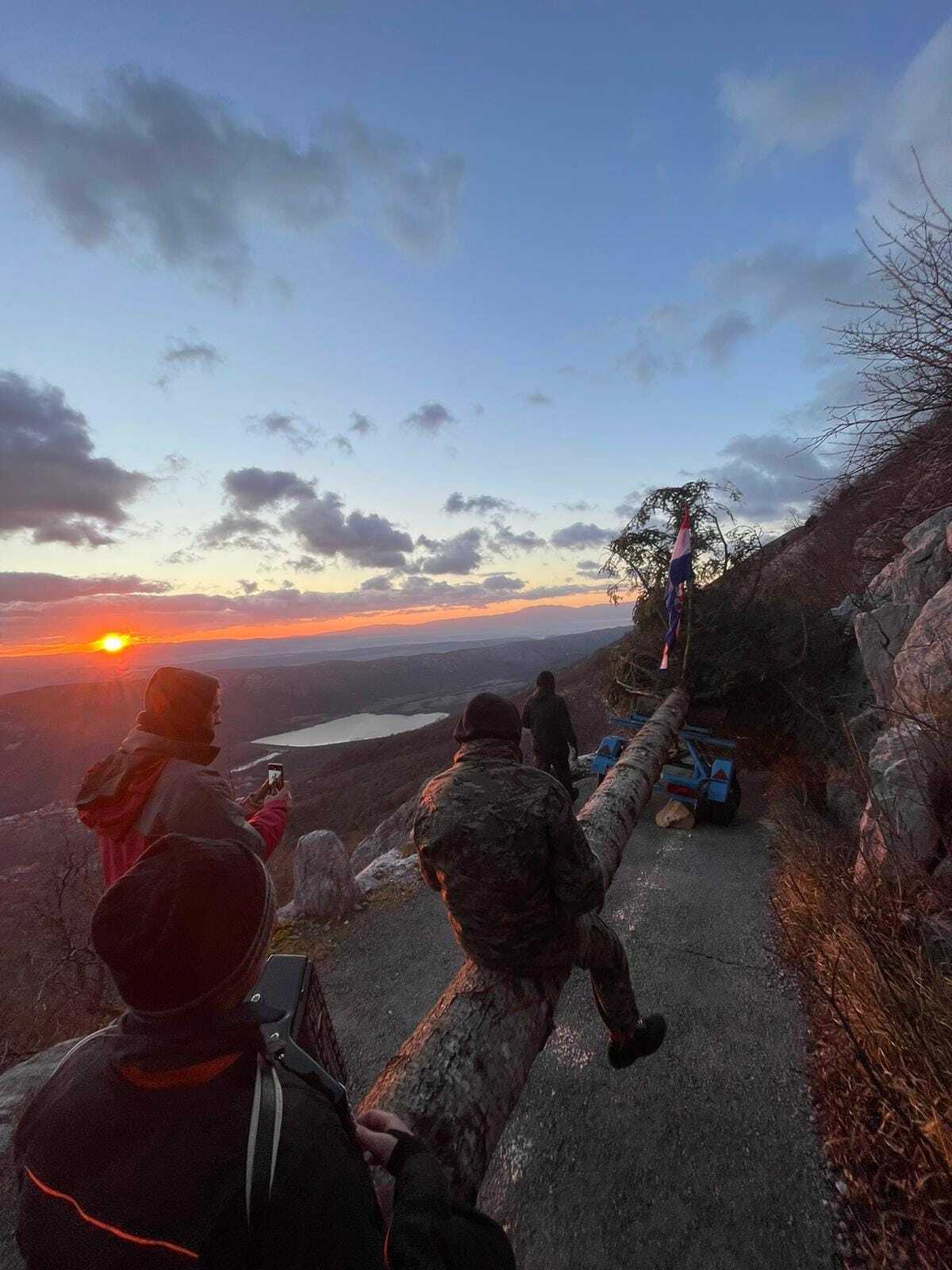 Je li ovo top ili maj?