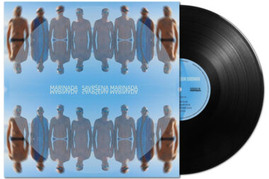 Omot albuma oblikovala je Jasna Bajlo