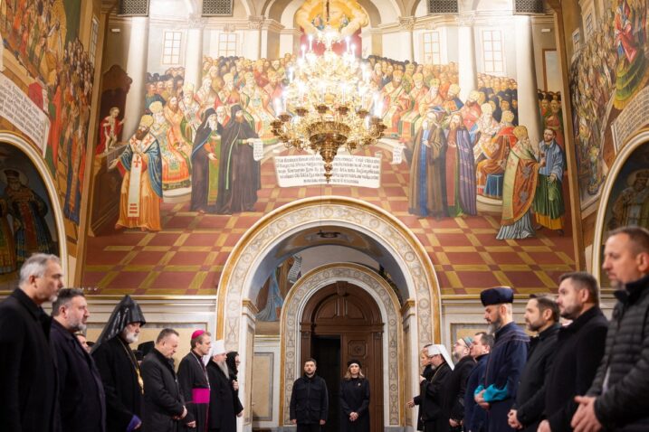 Foto Ukrainian Presidential Press Service/Handout via REUTERS