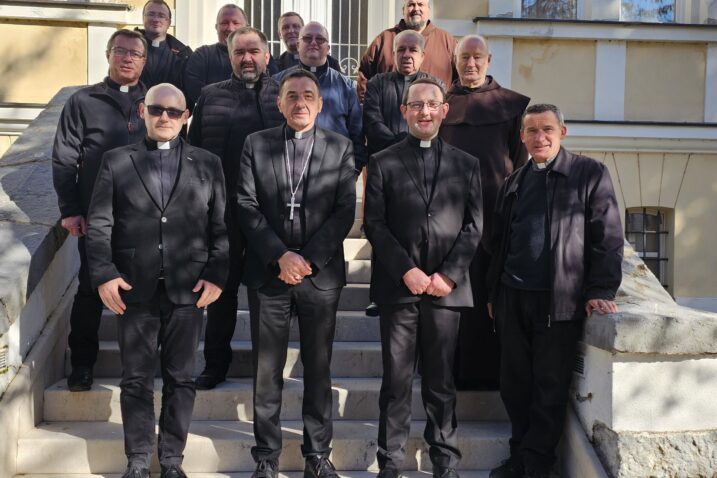 Prezbitersko vijeće Gospićko-senjske biskupije / Foto Marin SMOLČIĆ