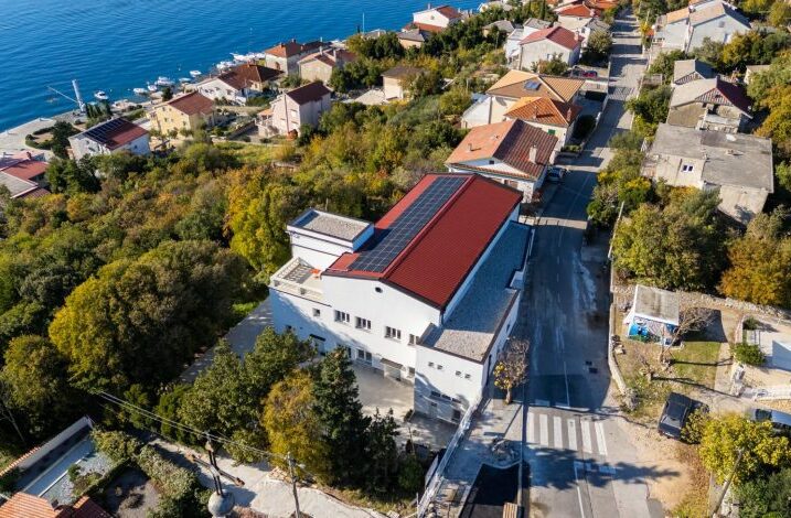 Dom kulture Jadranovo / Foto Marino Klement