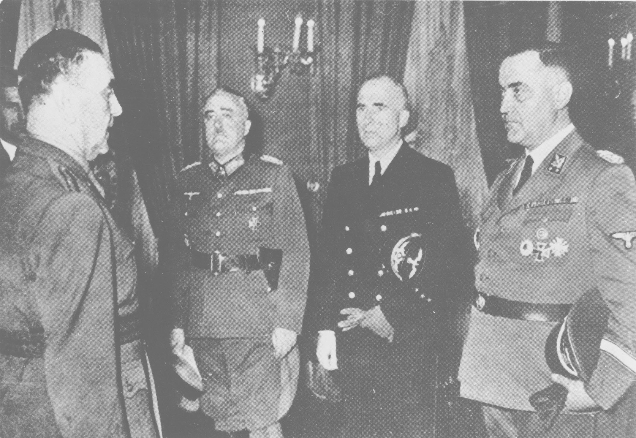 Ustaški poglavnik Ante Pavelić poslušno prima u goste izaslanstvo nacističkog Reicha / Foto: JUSP Jasenovac