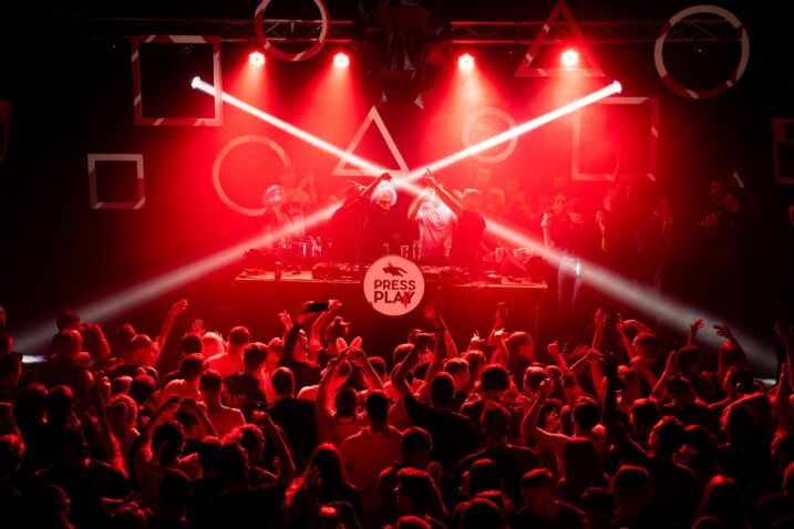 Press Play, Foto: Promo
