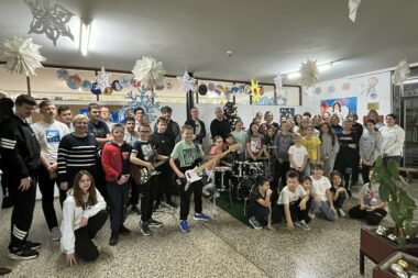 Donatori, donacije i mrkopaljski školarci / Foto Ines VUČEMILOVIĆ