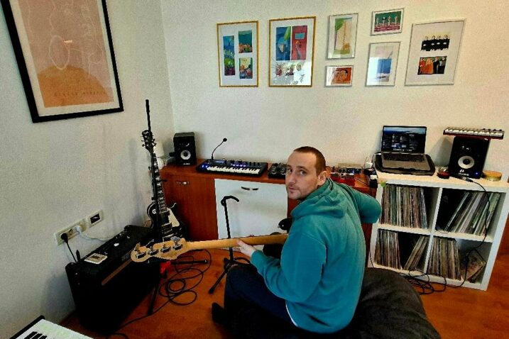 Davor Margan u svom kućnom studiju