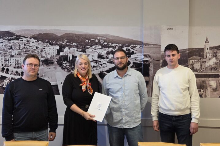 Foto GRAD CRIKVENICA