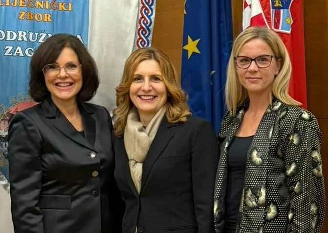 Tea Schnurrer-Luke-Vrbanić, Larisa Prpić Massari i Tamara Turk Wensveen