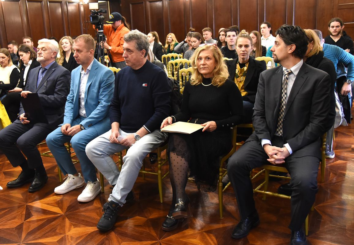 Foto Dean Miculinić