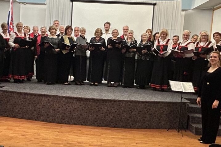 Nastup KUD-a »Ive Jurjević« i Lanterne iz Kraljevice