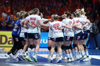 Slavlje norveških rukometašica/Foto REUTERS