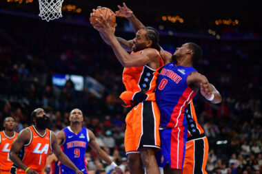 Kawhi Leonard i Jalen Duren/Foto REUTERS