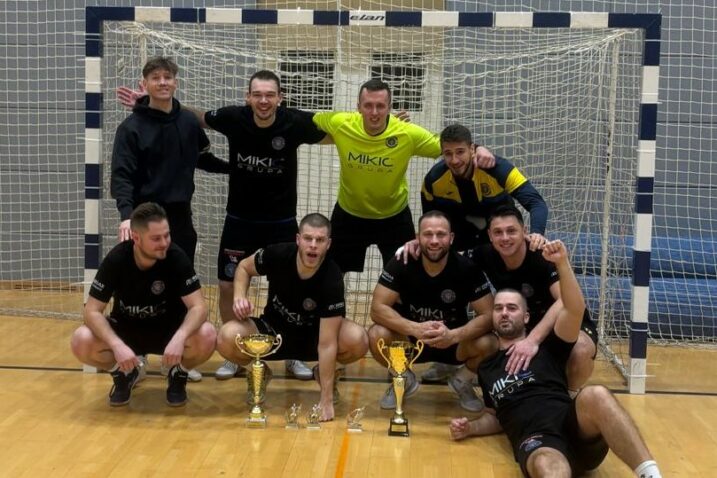 Sastav Malinske, osvajača Otočne lige 2025./Foto MNK Malinska