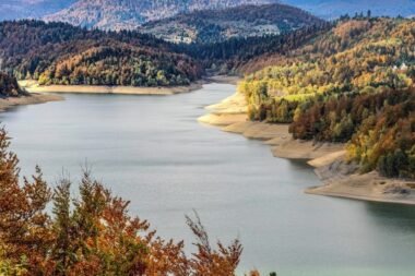 "Jezero" Borisa Pintara