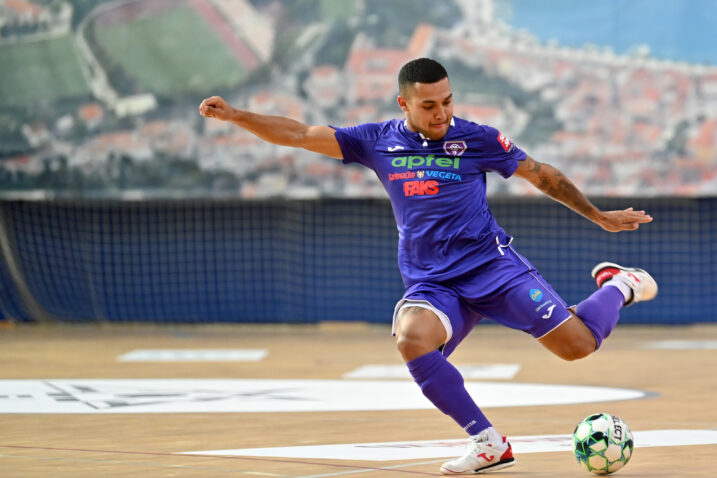 Rafinha u dresu Novog Vremena/Foto PIXSELL