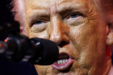 REUTERS/Kevin Lamarque