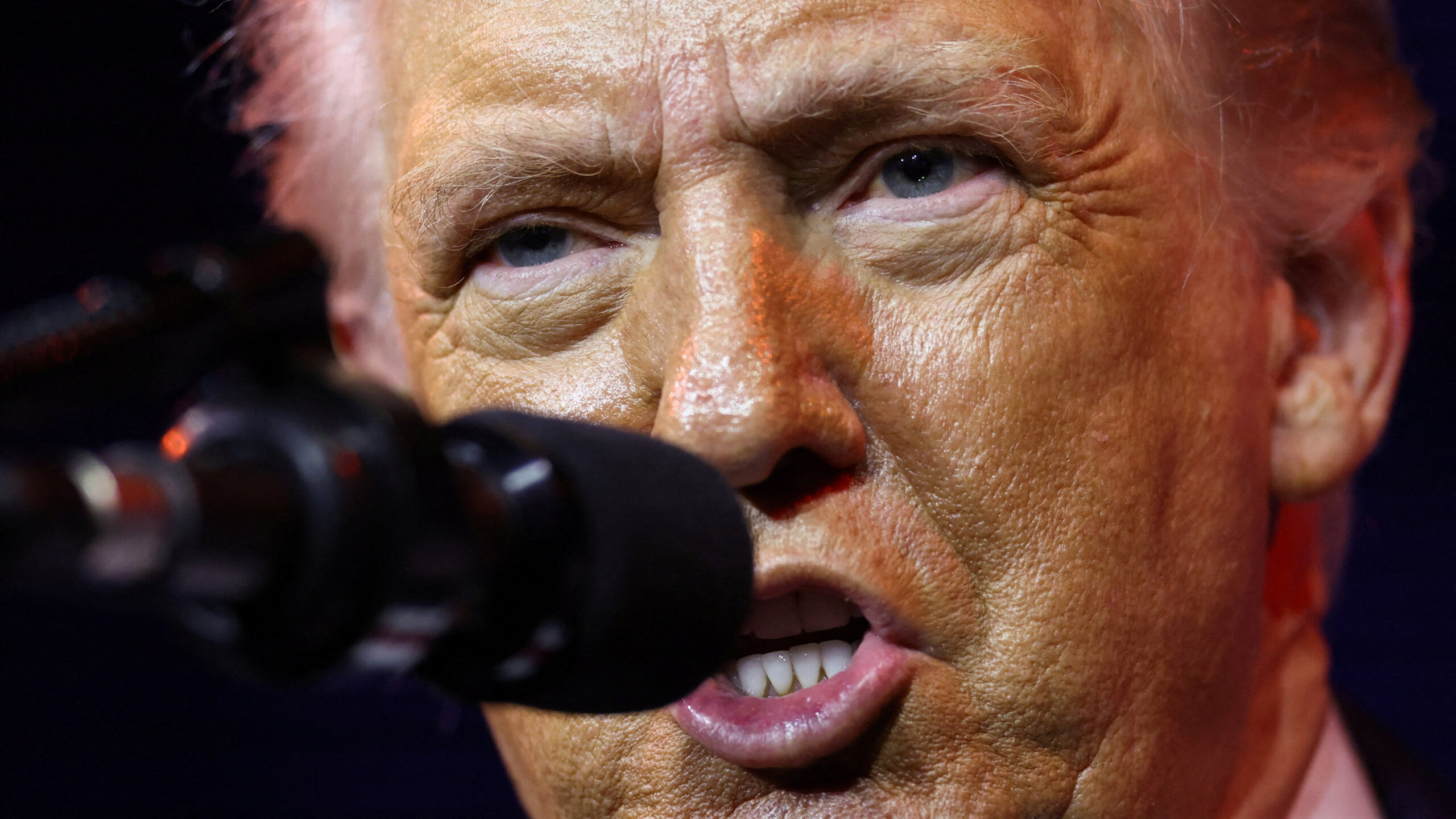 REUTERS/Kevin Lamarque