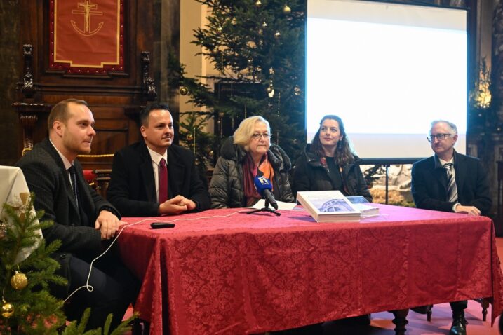 Mario Pintarić, Damir Tulić, Nina Kudiš, Mateja Jerman i Matej Klemenčič / Foto Ana Križanec